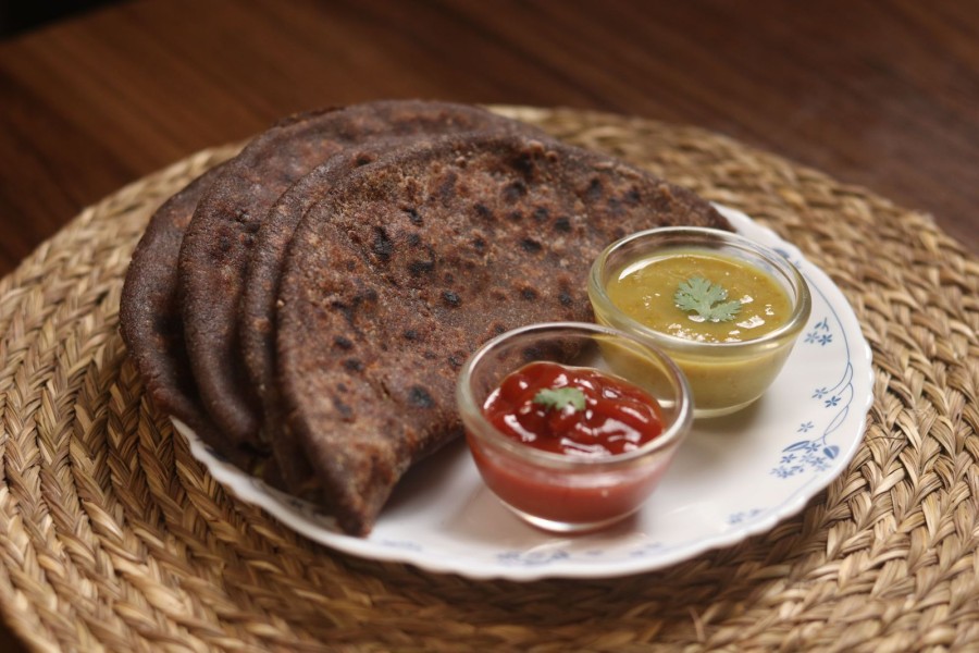 Ragi aaloo paratha