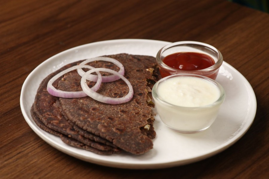 Ragi sattu paratha